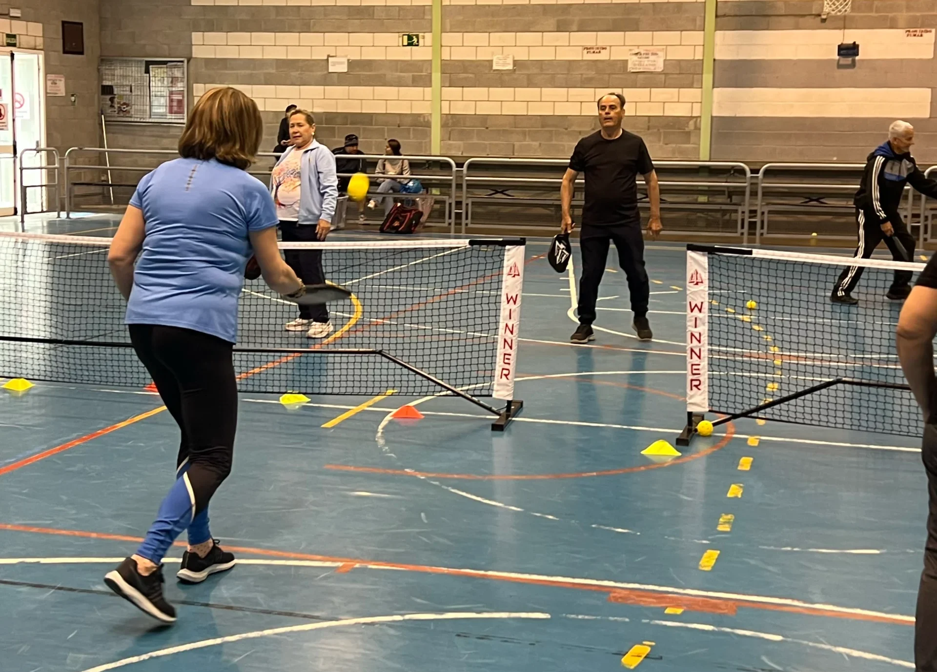 Mayores y el Pickleball